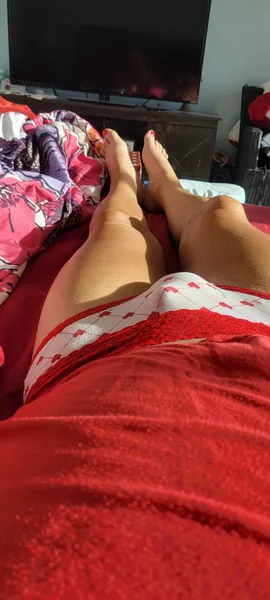 Need cock to suck