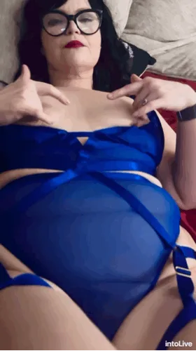 Jiggly boobs