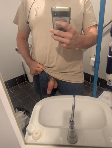 (M) Letting it all hang out