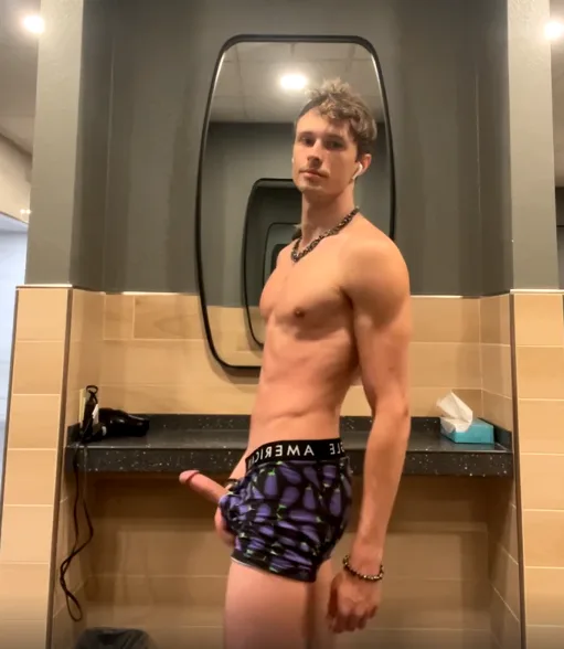 (21) Bet you didn't expect to pop out