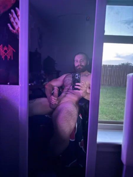 My legs look huge for once