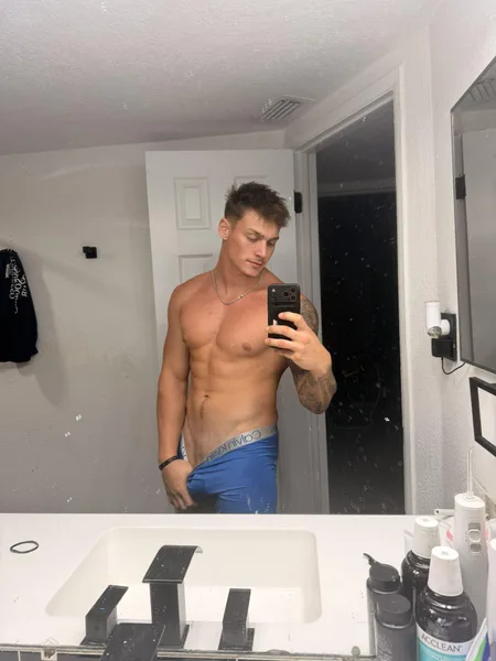 Here for my late night attention before bed 👀