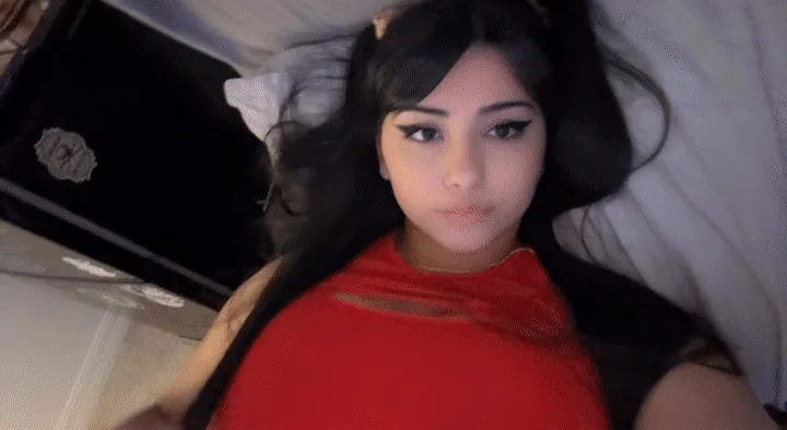A soft bed teasing [Reveal]