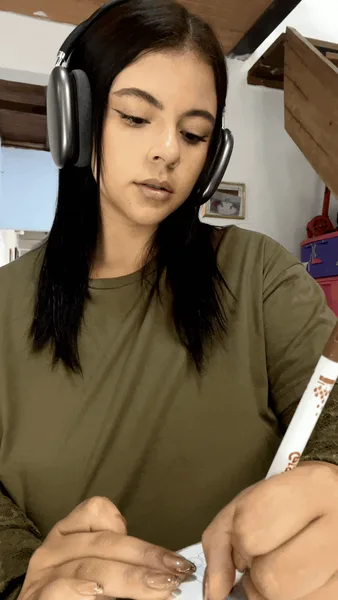 Enjoy my big 18 yo boobies [reveal]