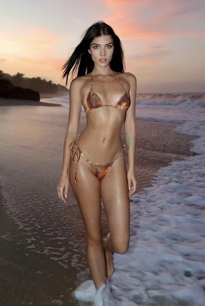Alina E.