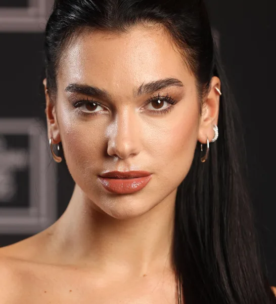 Dua Lipa
