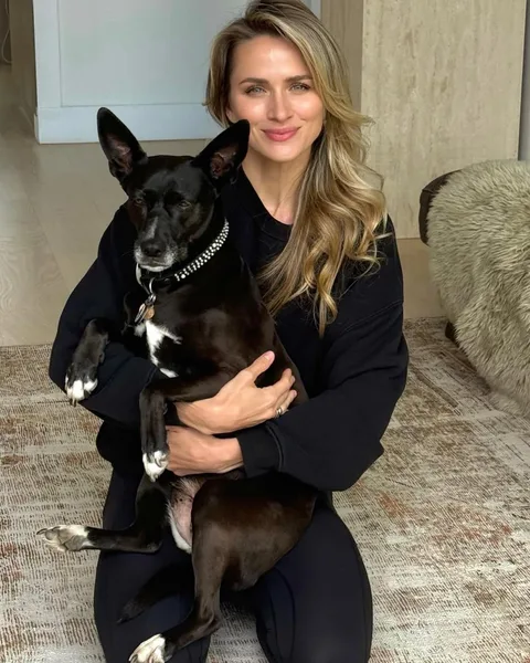 Shantel VanSanten