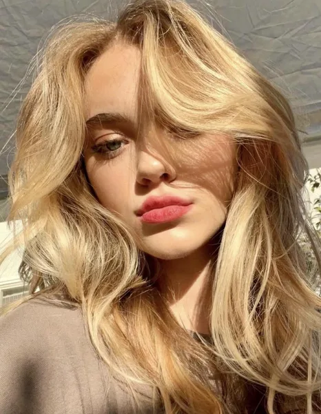 Isabel Gravitt