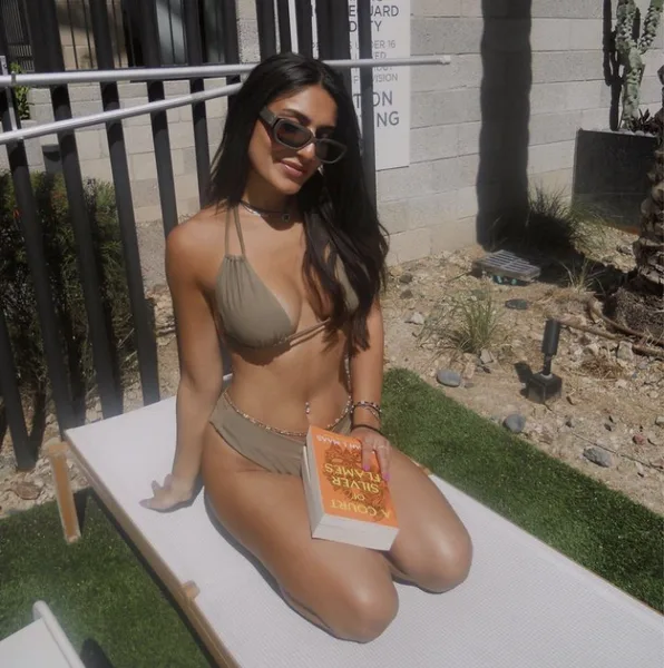 Annie Alexander - Instagram