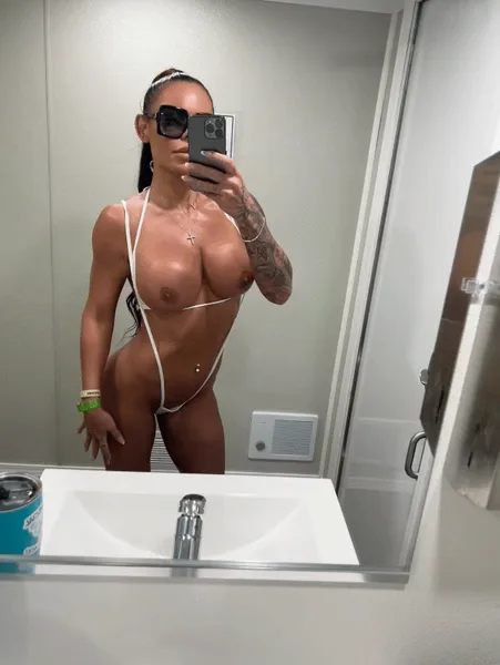 Could I convince you to fuck me infront of my husband ... he