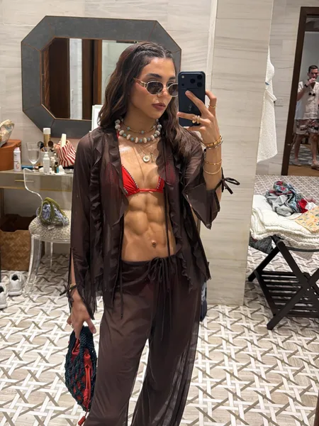 Shades and a selfie
