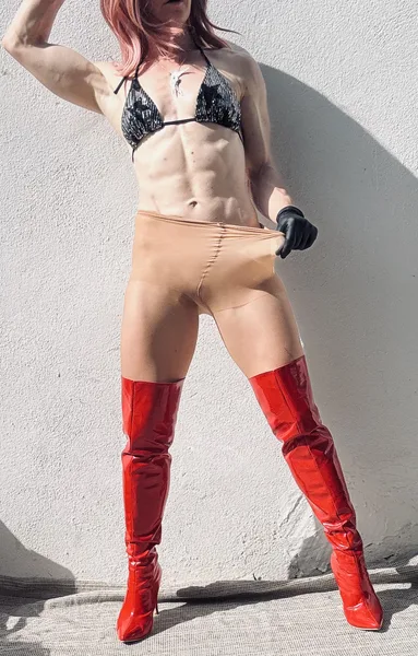 If you want results, you don’t skip abs day.