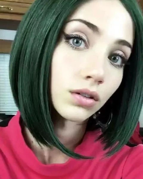 Emily Rudd
