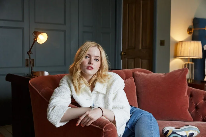 Ellie bamber