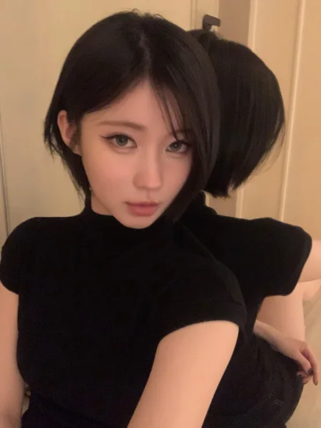 Asa from BABYMONSTER