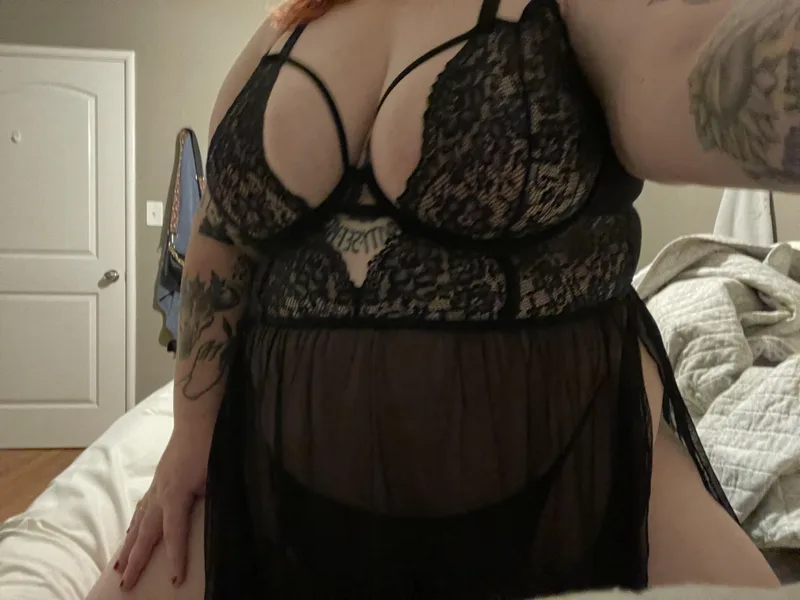 Super horny milf 🫣