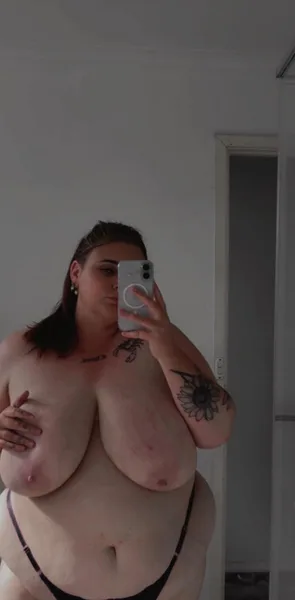 I heard you like bigger women 💁🏼‍♀️