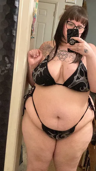 I love being chubby and soft as a marshmallow 🤭