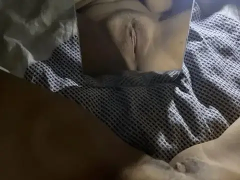 Since hnd ko makita ang akin sarili este sarili bkt lagi ako may visitor sa ilalim