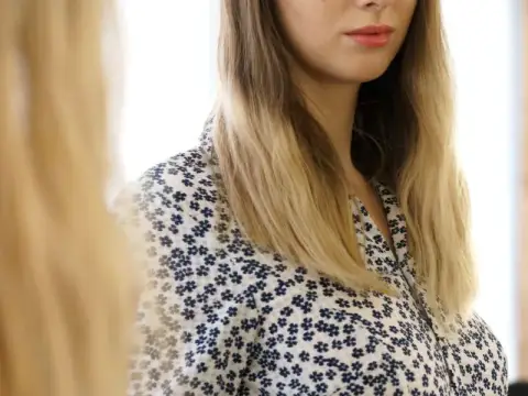 Nakne Kvinner