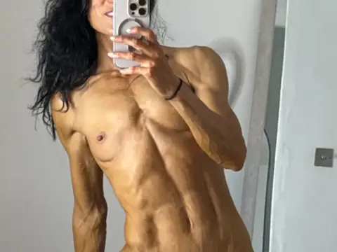 My naked athletic body craves your attention