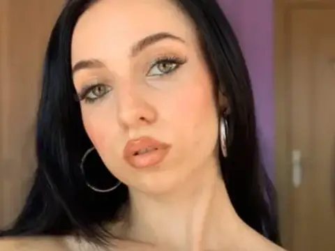 Chloe Spiciu