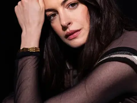Anne Hathaway