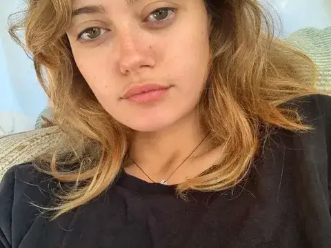 Ella Purnell
