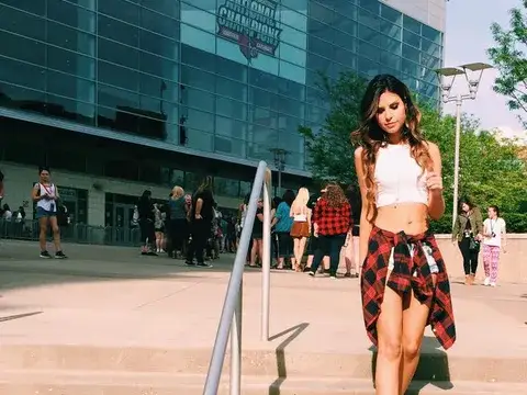 Alex Clark - Instagram