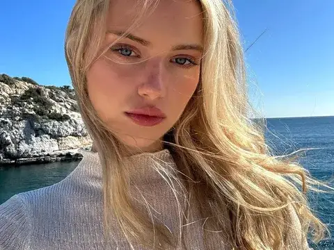 Annie Schroter