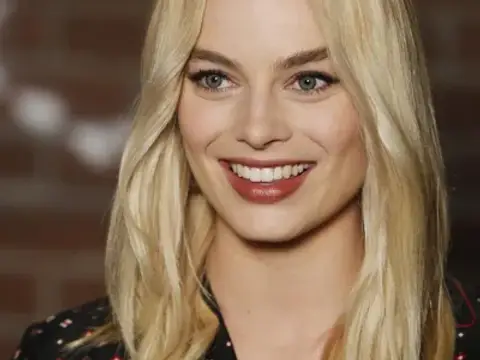 Margot Robbie