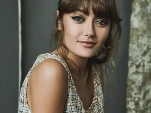 Ella Purnell