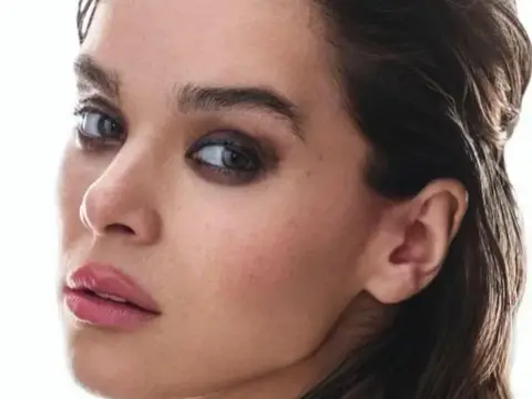 Hailee Steinfeld