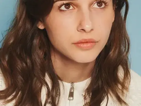 Naomi Scott