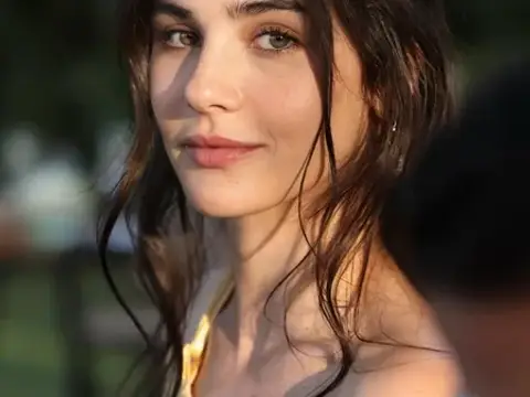 Ana Claudia Lopes