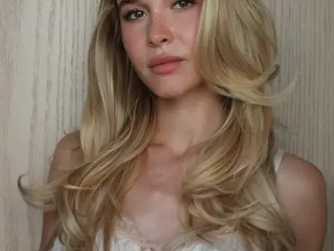 Isabel May