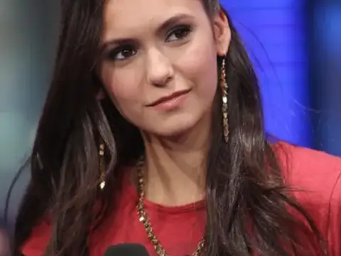 Nina Dobrev