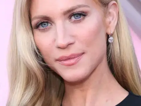 Brittany Snow